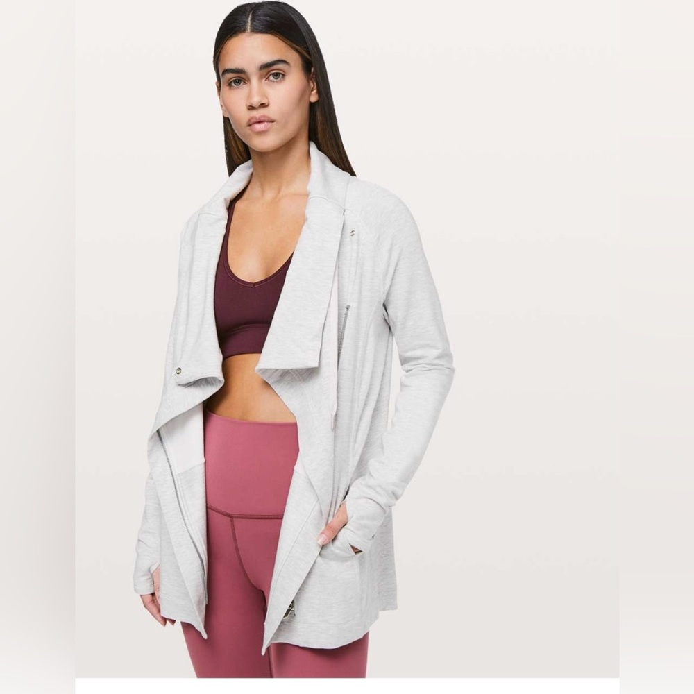 Lululemon Coast Easy Wrap